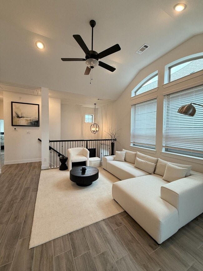 Building Photo - 7826 Starfish Arbor Dr