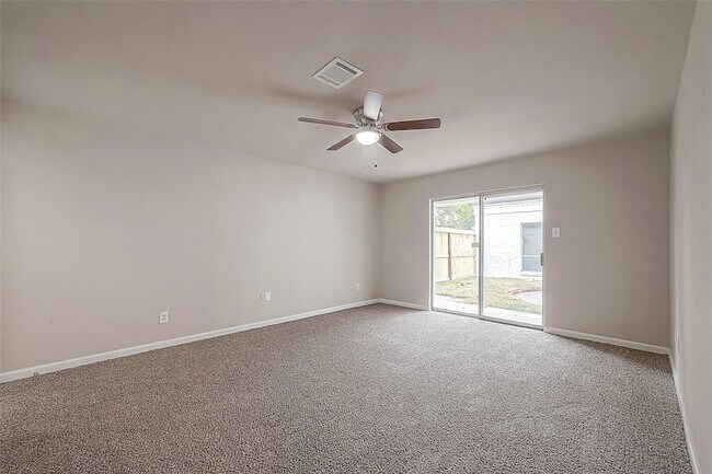 Building Photo - 10811 Villa Lea Ln