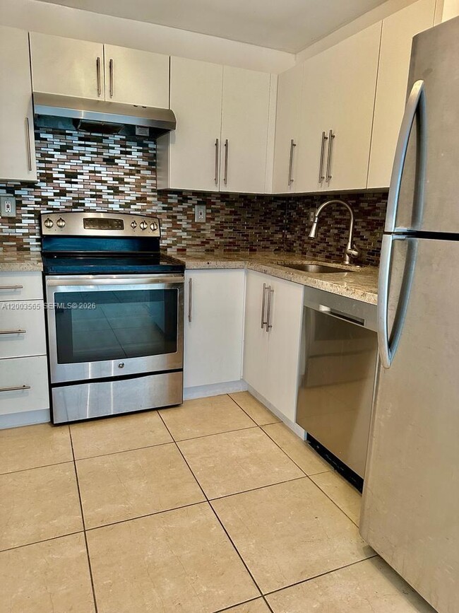 Building Photo - 1865 79th Street Causeway