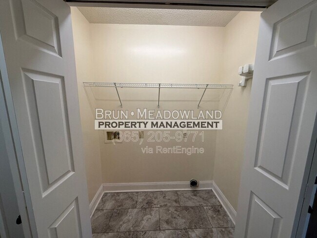 Building Photo - 10427 Raven Brook Ln