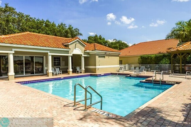 Building Photo - 6455 NW 78th Dr