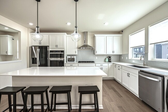 Building Photo - 737 Haywood Dr