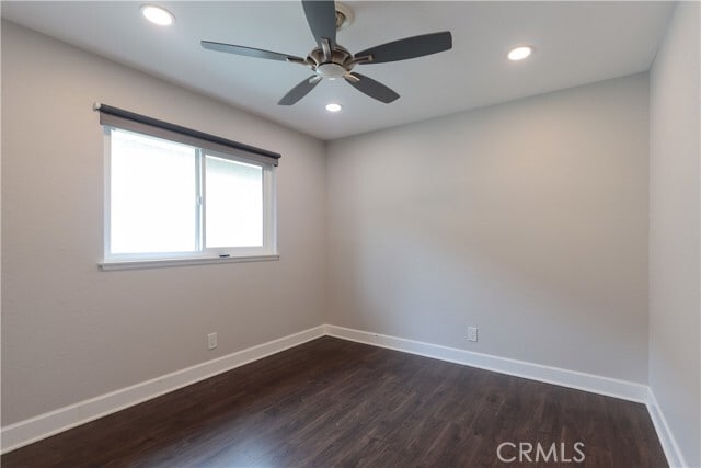 Building Photo - 25075 Sanoria St