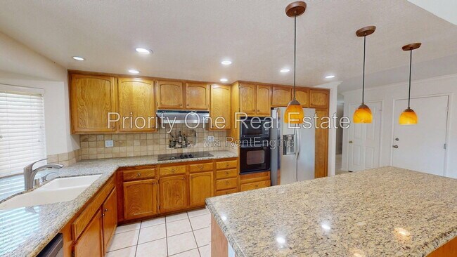 Building Photo - 14910 Conchos Dr