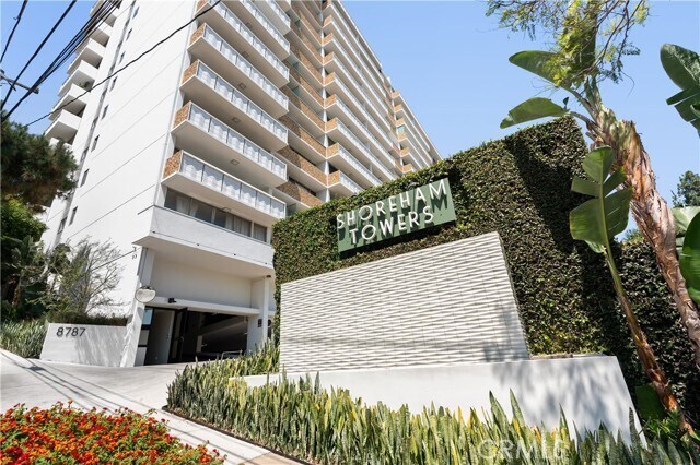 Building Photo - 8787 Shoreham Dr