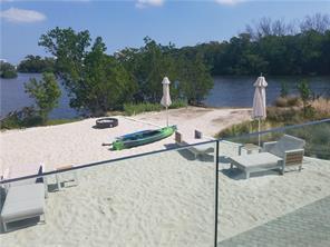 Building Photo - 16385 Biscayne Blvd