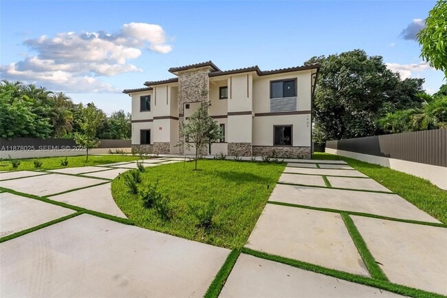 Building Photo - 1962 NW 107th St