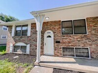 Building Photo - 11700 E 60th St