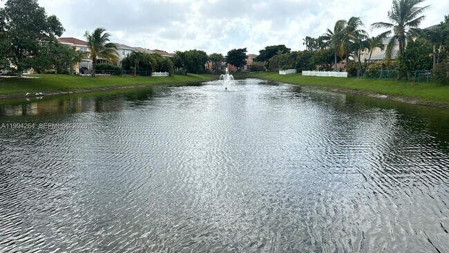 Building Photo - 4046 Eastridge Dr