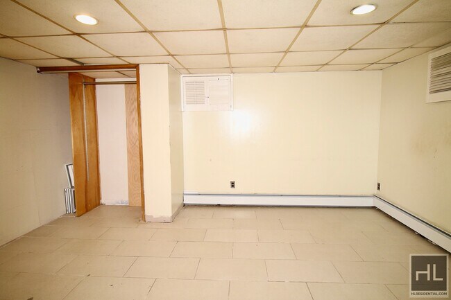 Building Photo - 219 STREET