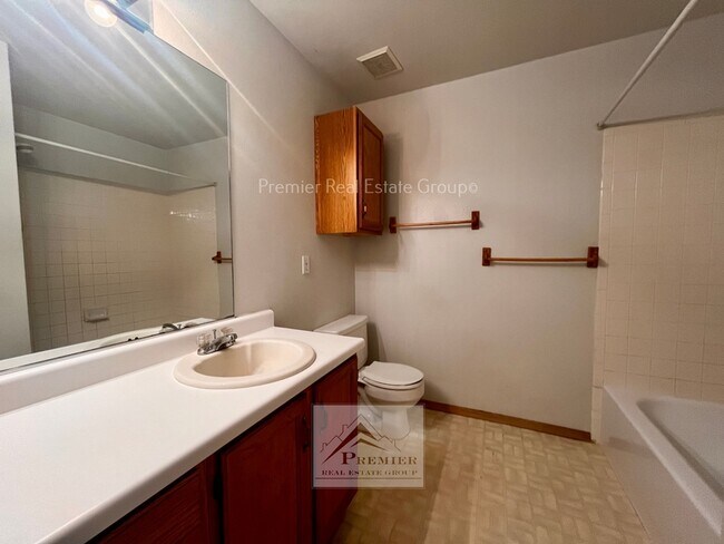 Building Photo - 1312 Talley Cir