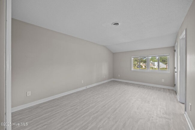 Building Photo - 125 Pirates Rd