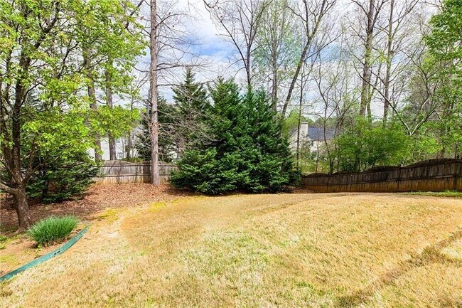 Building Photo - 13646 Weycroft Cir
