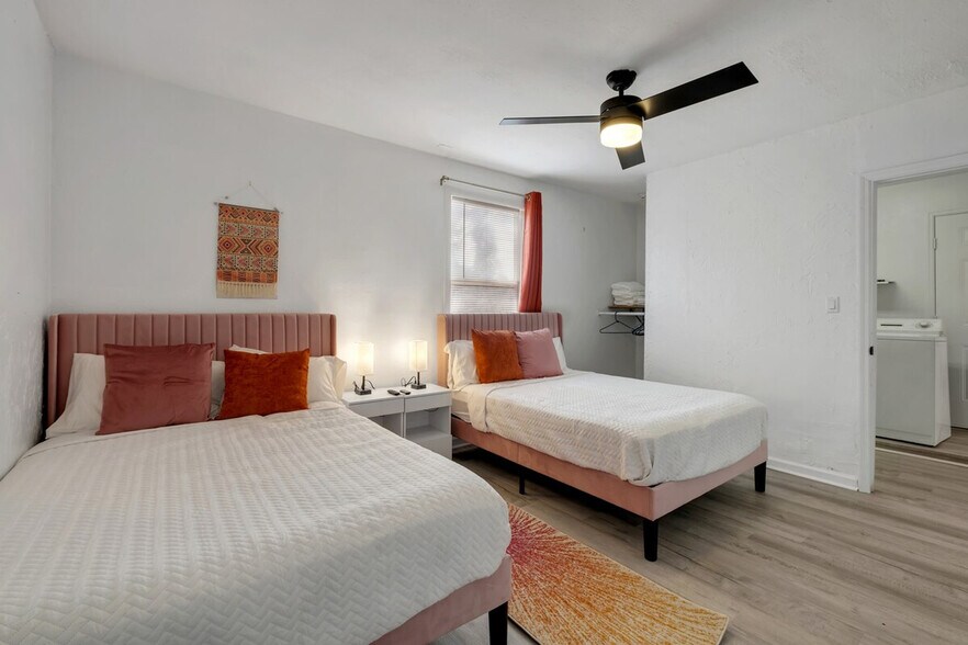 Building Photo - 2412 Talco Hills Dr