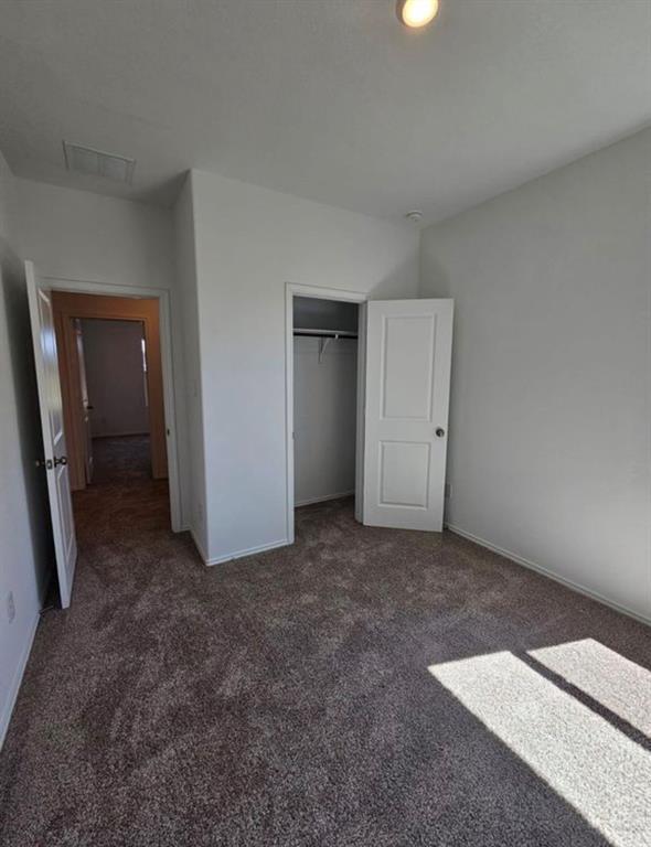 Building Photo - 511 Halfmoon Dr