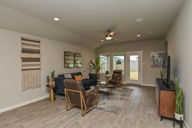 Building Photo - 3024 Stock Orch Ln