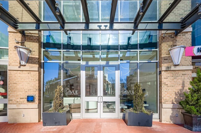 Building Photo - 675 President St