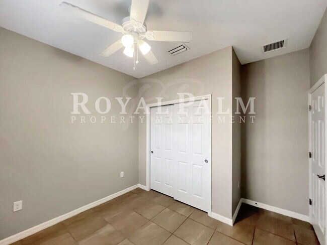 Building Photo - 1320 Trafalgar Pkwy