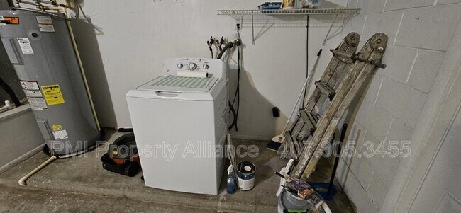 Building Photo - 541 Moccasin Ct