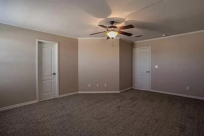 Building Photo - AVAILABLE SOON!