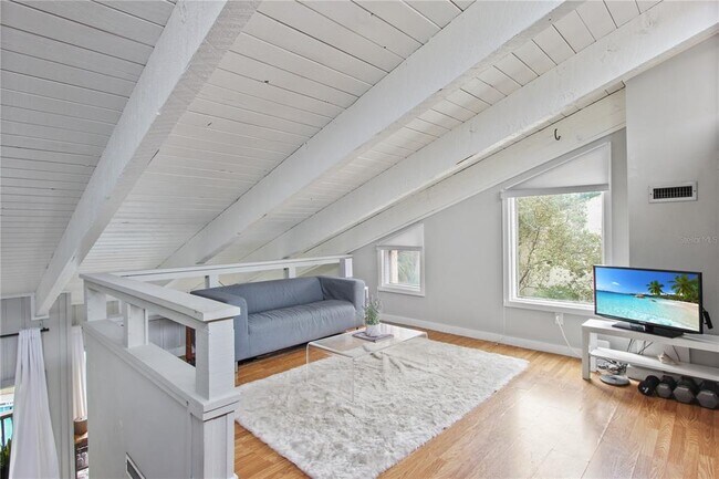 Building Photo - 204 Tomoka Trail