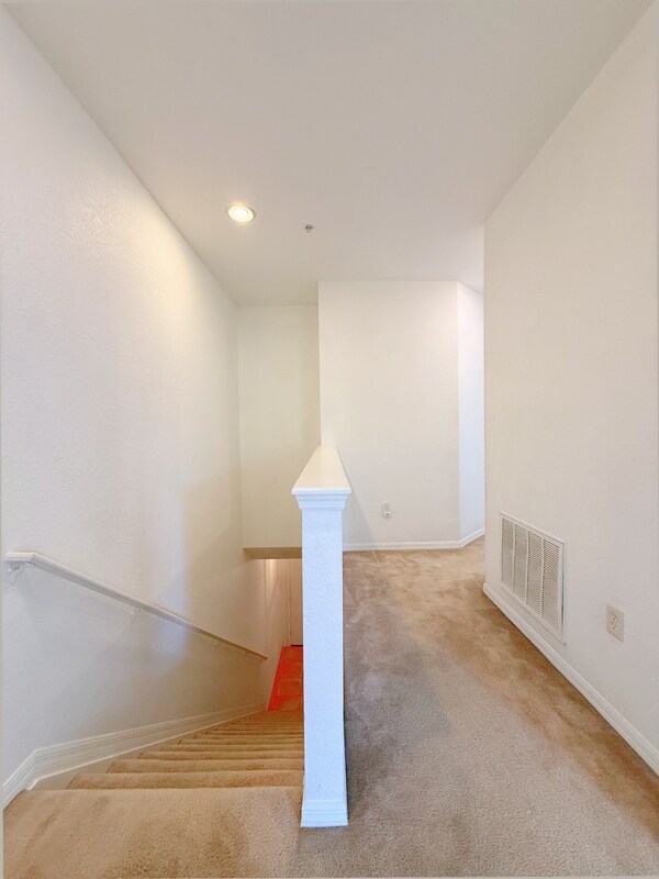 Building Photo - 4207 Via Piedra Cir