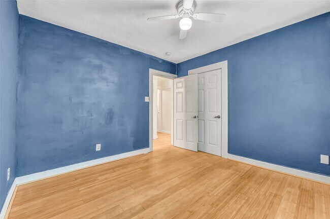 Building Photo - 1110 64th St