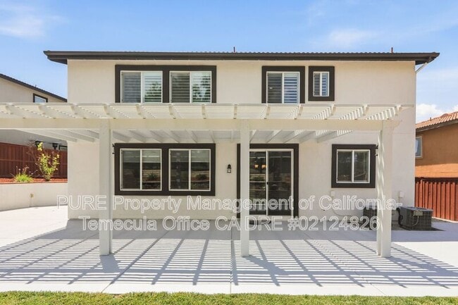 Building Photo - 38429 Clearbrook Dr