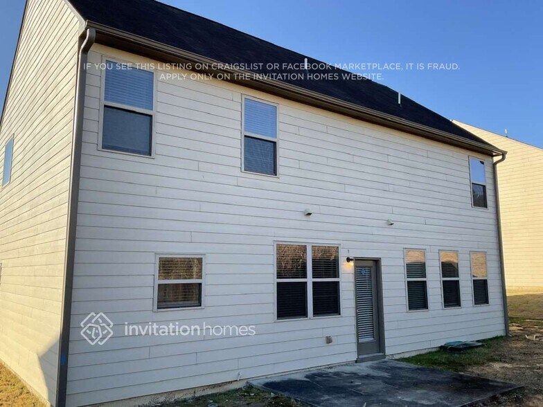 Building Photo - 3670 Brookhollow Dr