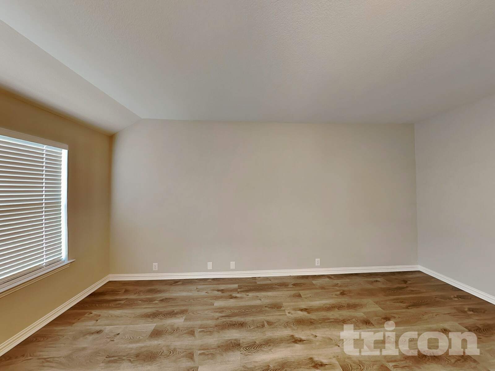 Building Photo - 225 Bison Meadow Dr