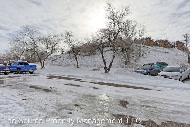 Building Photo - 2 br, 1 bath House - 4323 Flag Dr