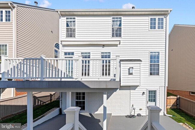 Building Photo - 2460 Five Fathom Cir