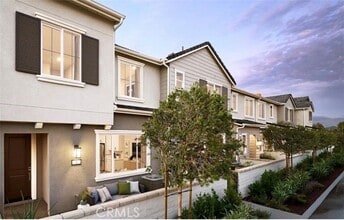 Building Photo - 3580 S Eichler Paseo