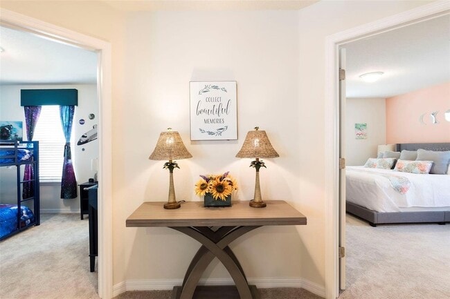 Building Photo - 7195 Oakmoss Loop