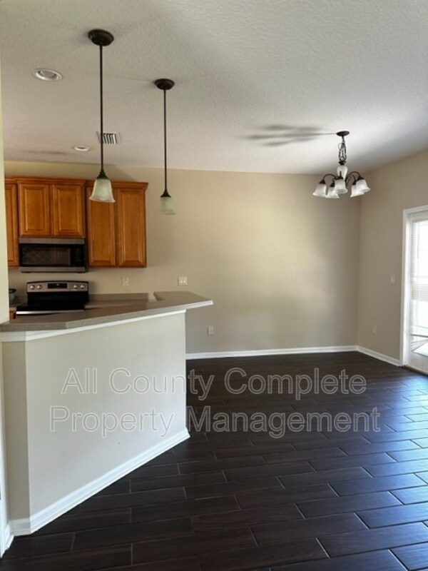 Building Photo - 4095 Pebble Brooke Circle South