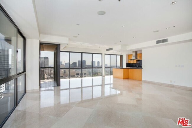 Building Photo - 10750 Wilshire Blvd