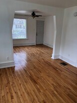 Building Photo - 1709 Buchanan St NE