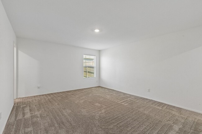 Building Photo - Fresh, Stylish & Move-In Ready in Eagle Mountain–Saginaw ISD