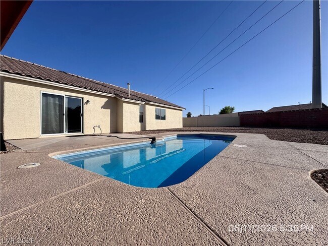 Building Photo - 222 Quailbush Dr