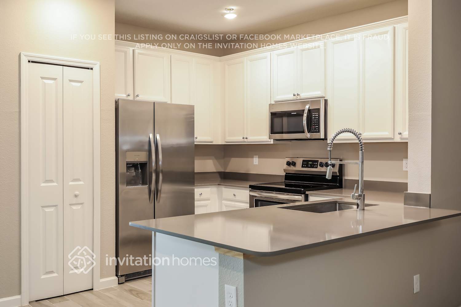 Building Photo - 13307 Shore Grass Dr