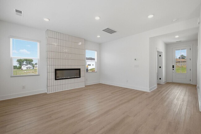 Building Photo - New Construction Home with 4 Bedrooms, 2.5 Baths, 2 Car Garage, Fenced Yard to be built soon