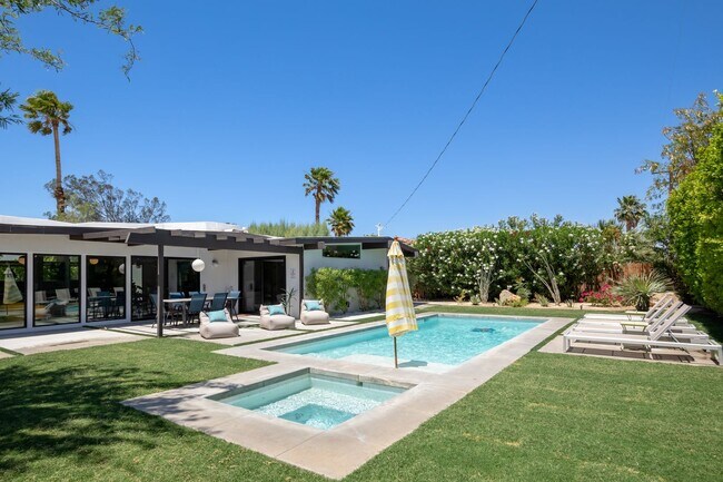Building Photo - Luxury Mid Century Oasis in Palm Springs