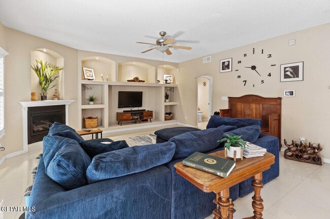 Building Photo - 3216 Tierra Palma Dr