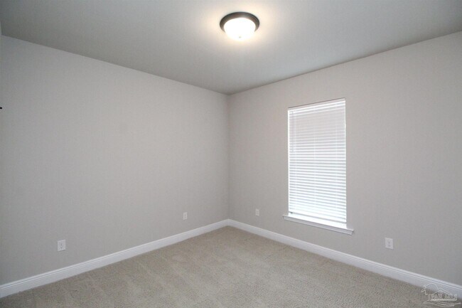 Building Photo - 8480 Beech Tree Rd