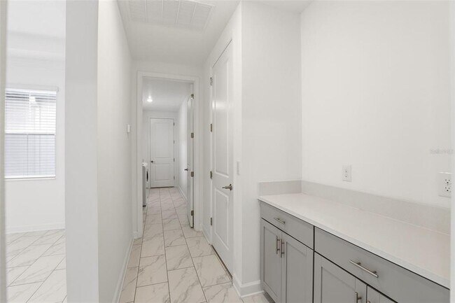 Building Photo - 8060 Peaceful Cir