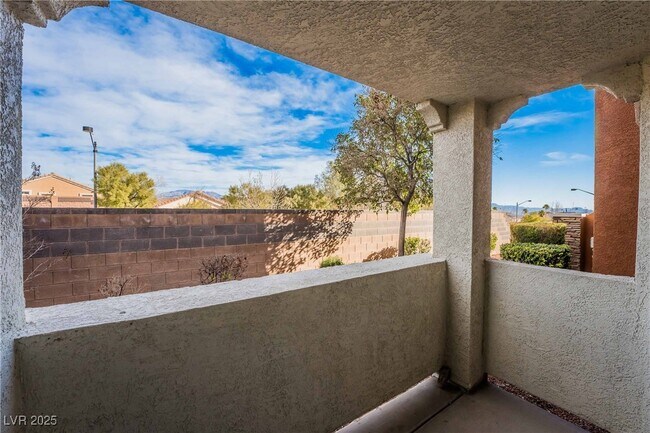 Building Photo - 9303 Gilcrease Ave
