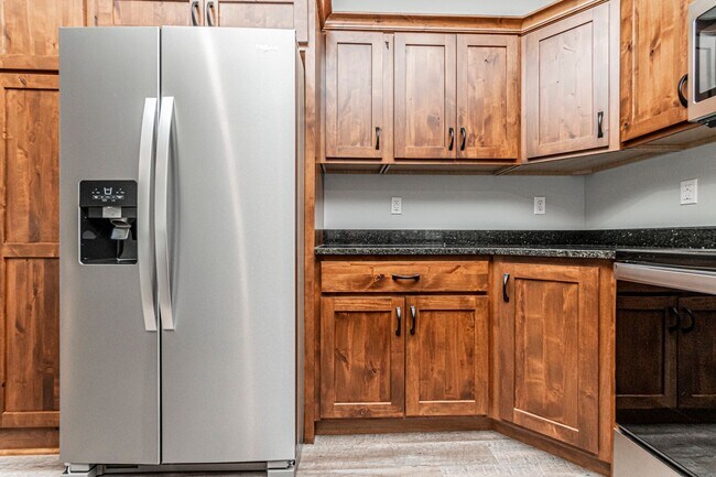 Building Photo - Please View 3D Virtual Walk-Through Before Scheduling a Showing