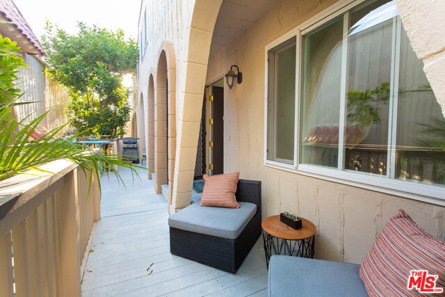Building Photo - 8025 Redlands St
