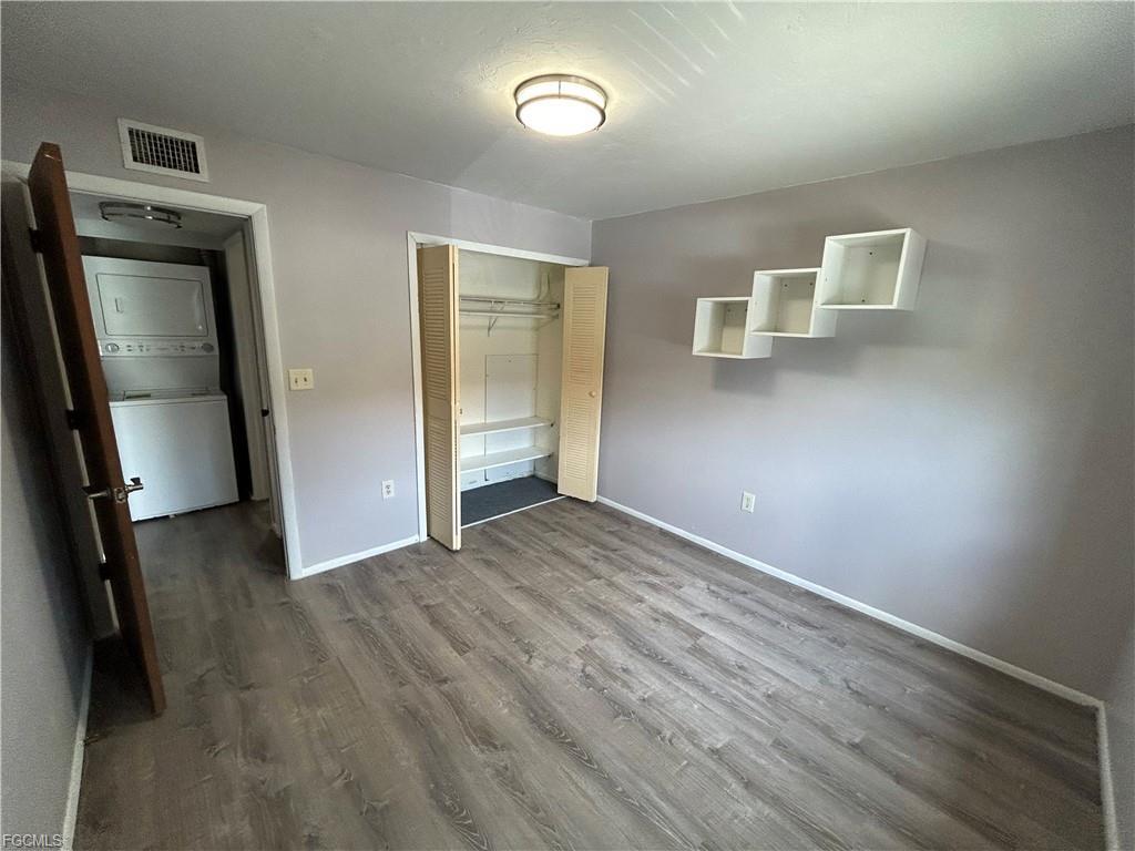 Building Photo - 2690 Park Windsor Dr