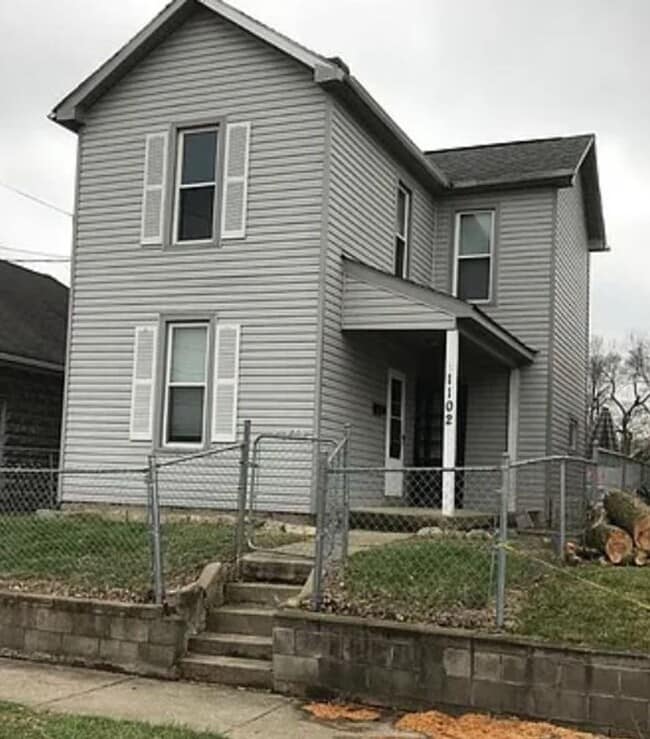 Building Photo - Check out this 2bdr, 1 bath home for rent!